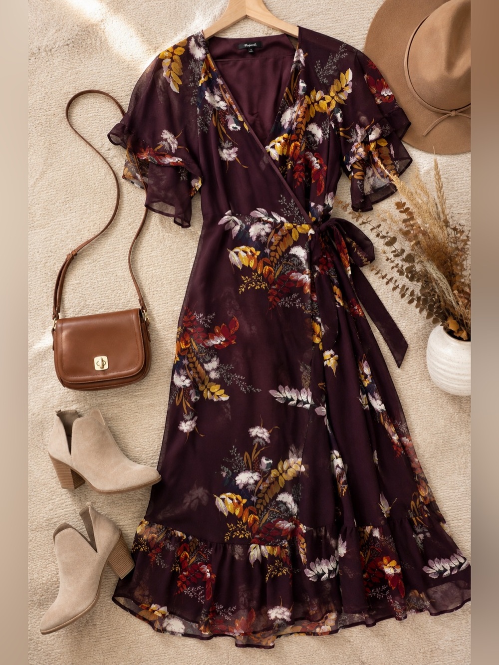 Madewell Floral Wrap Maxi Dress Size M Burgundy Flutter Sleeve Fall Wedding